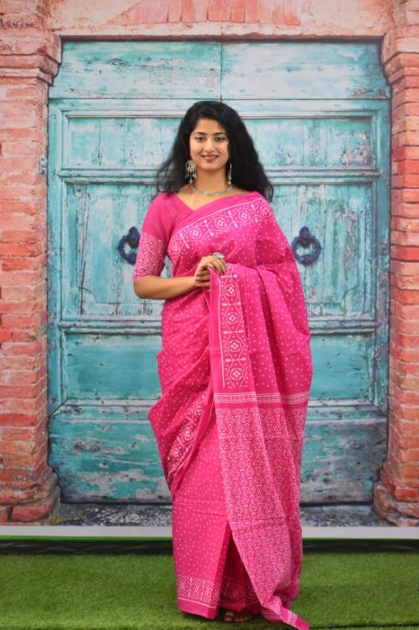 Buy online Women's Stripes Pink Colored Saree With Blouse from ethnic wear  for Women by Charukriti for ₹1289 at 35% off | 2024 Limeroad.com