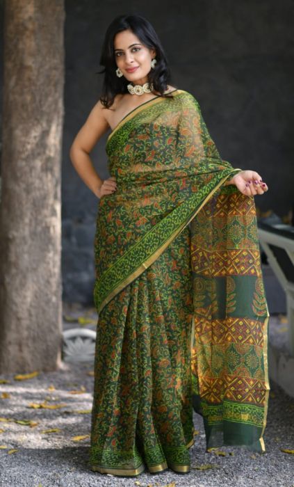 Buy Pisara Woman's Green Woven Design Kota Doriya Saree Online at Best  Prices in India - JioMart.