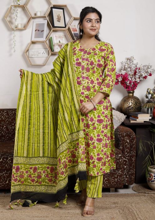 Buy Purple Mukaish Lucknowi Chikankari Party Wear Malmal Cotton Kurti  Online at Kiko Clothing